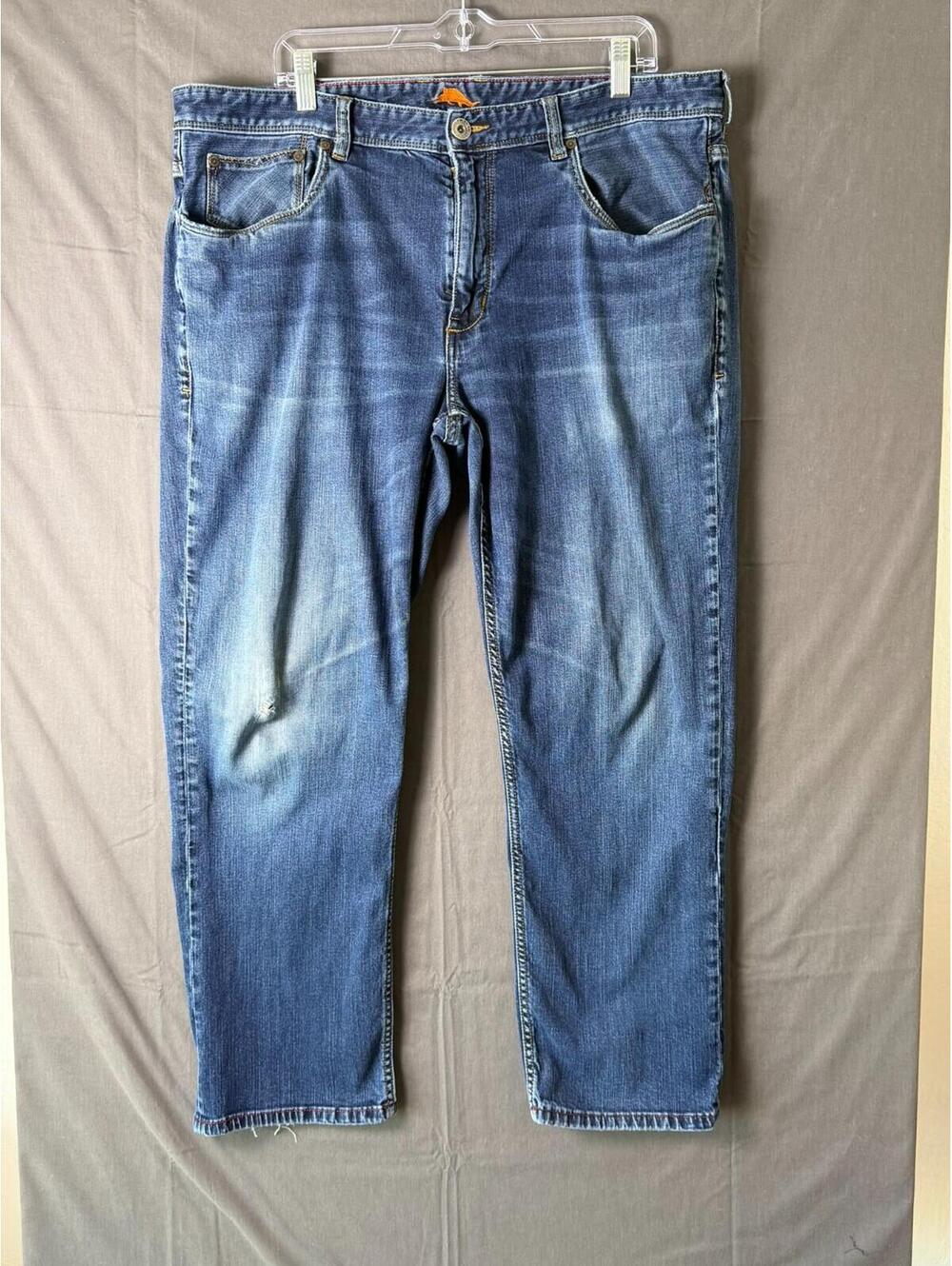 Tommy Bahama Denim Sand Drifter Jeans Mens Size 40x30 Blue Straight Leg Distress